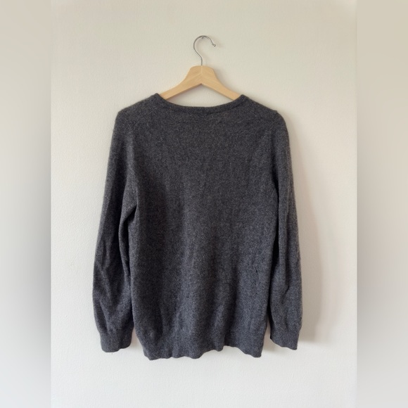 🤍 SOLD 🤍Only Mine 100% Cashmere Sweater - Picture 6 of 8